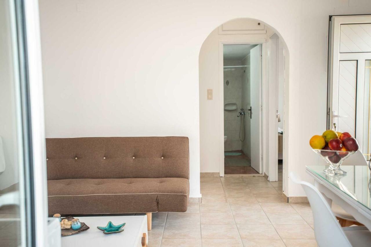 Seafront Apartment Kalamaki Exterior foto