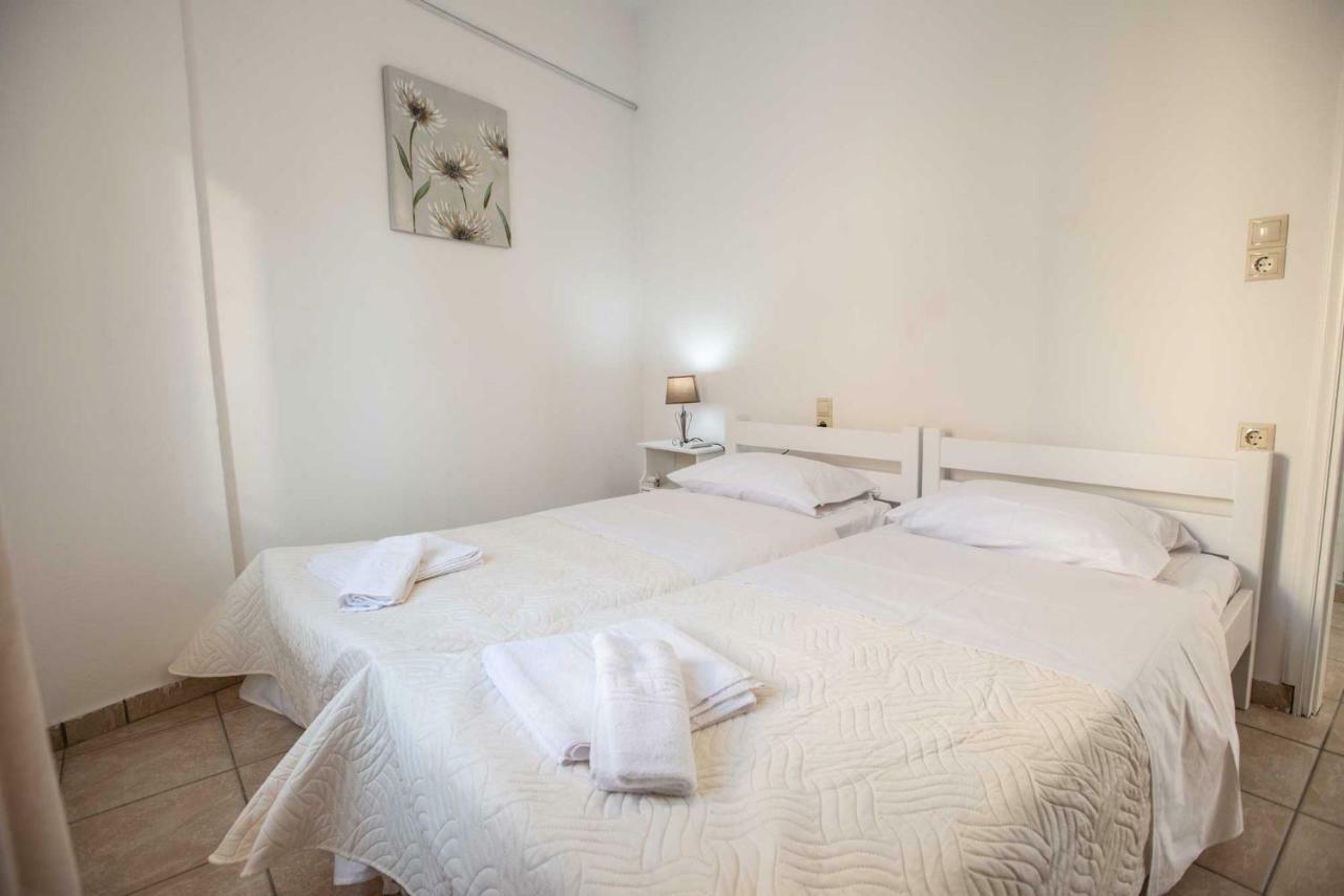 Seafront Apartment Kalamaki Exterior foto